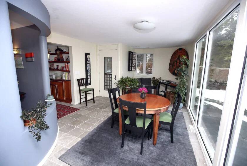 A sunroom.